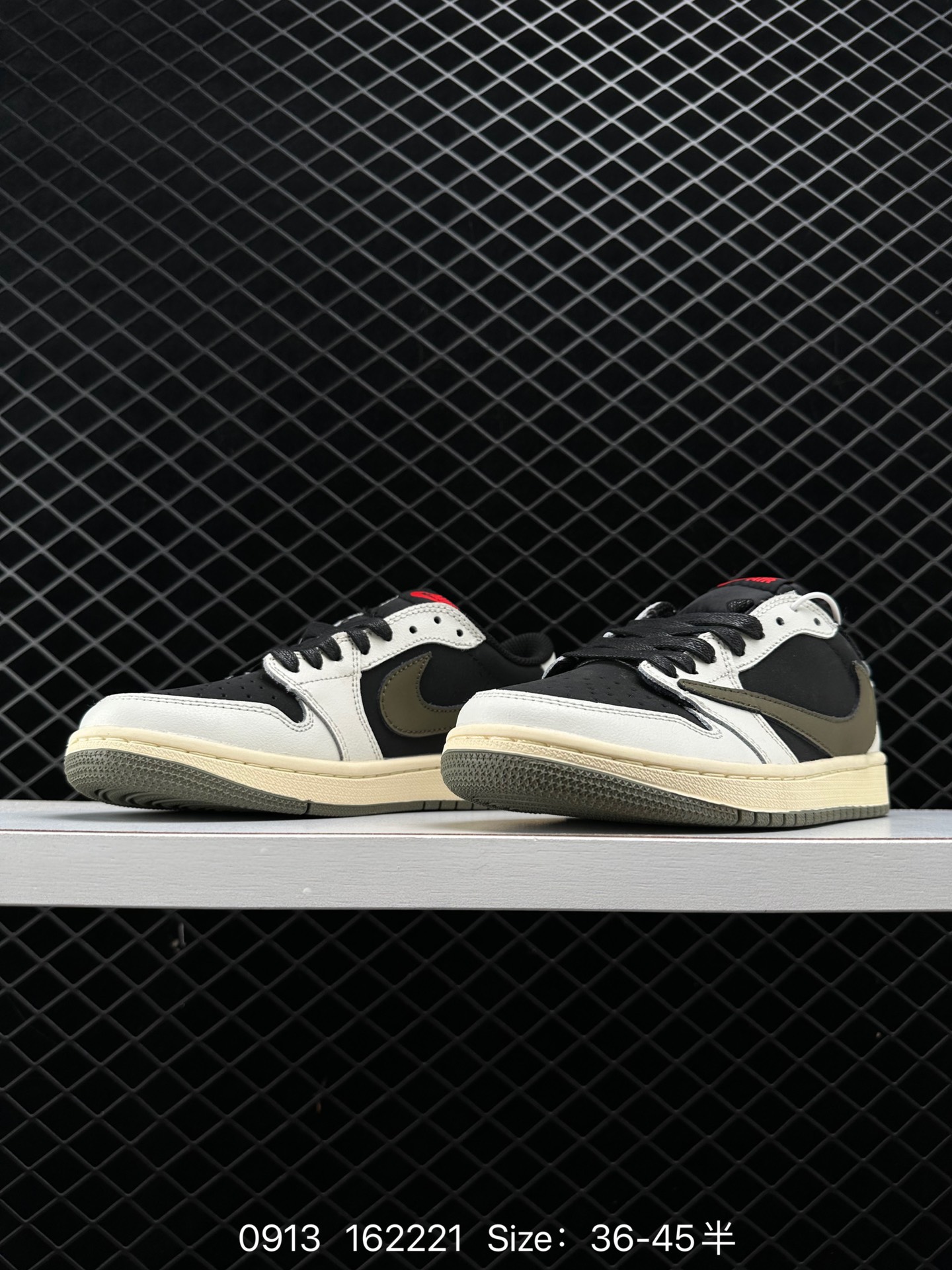 Travis Scott x Air Jordan 1 ” Reverse Mocha “